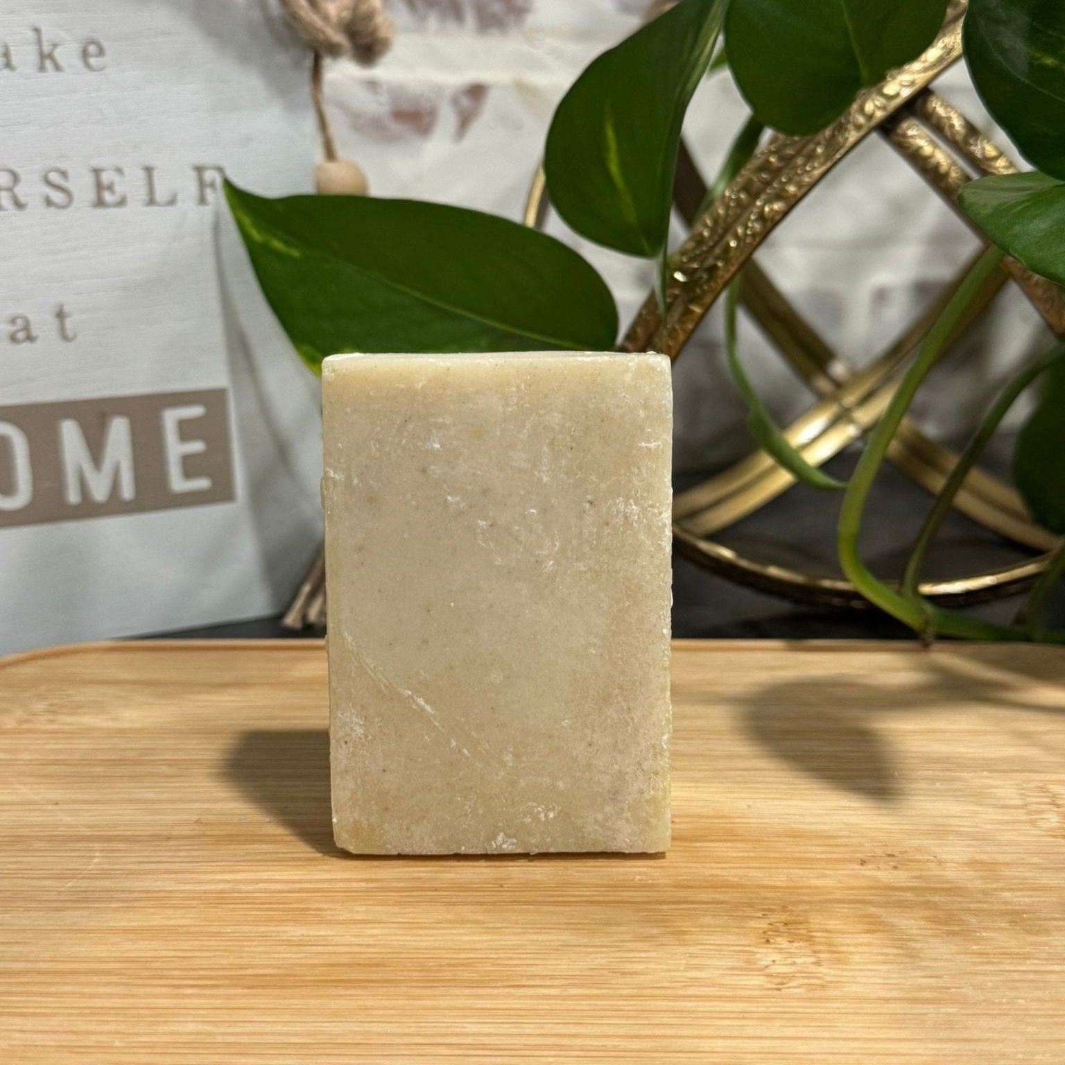 Cattle Creek Mercantile's Handcrafted Tallow Soap Bar, made with 100% grass-fed beef tallow, providing gentle and natural cleansing for all skin types.
